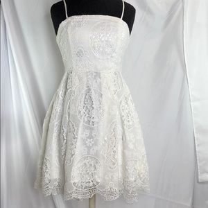 Soloiste white lace dress
